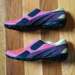 a4 athletic sneakers